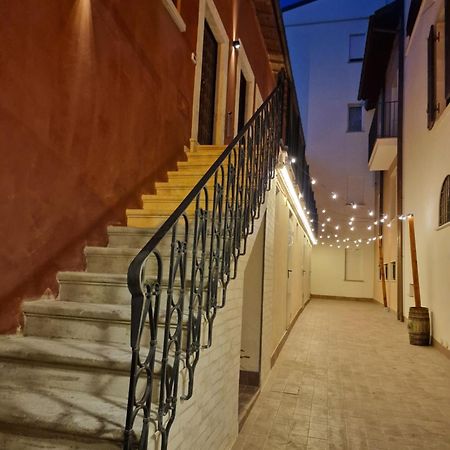 Vagabondando Travel House Villa LʼAquila Екстериор снимка